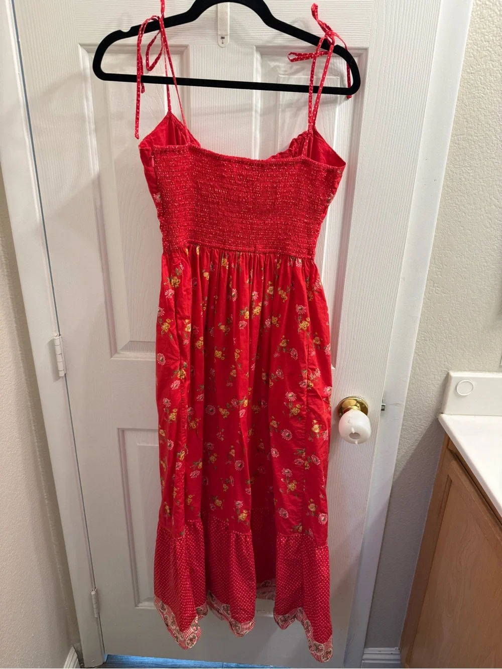 RARE Christy Dawn Antara in Cherry Daisy small EUC Red Floral Maxi Dress smocked